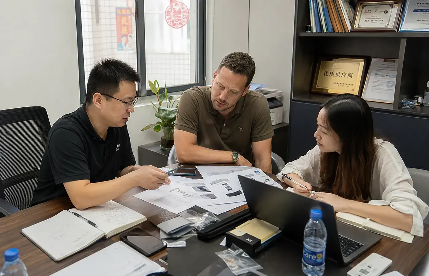 Business meeting support in China with local coordination records